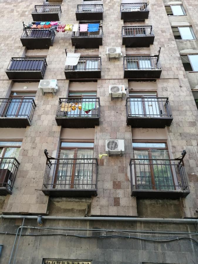 Apartment In Yerevan Komitas K1 Ngoại thất bức ảnh